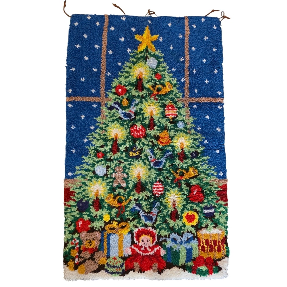 VTG Handmade Latch Hook Rug Christmas Tree Window Scene Wall Hanging Blue 50x30"